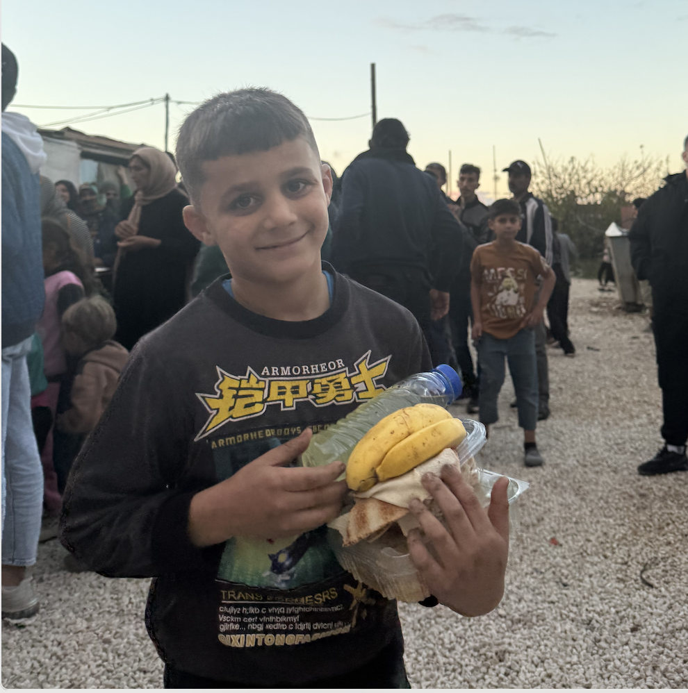 Dernek gönüllüleriyle hatıra